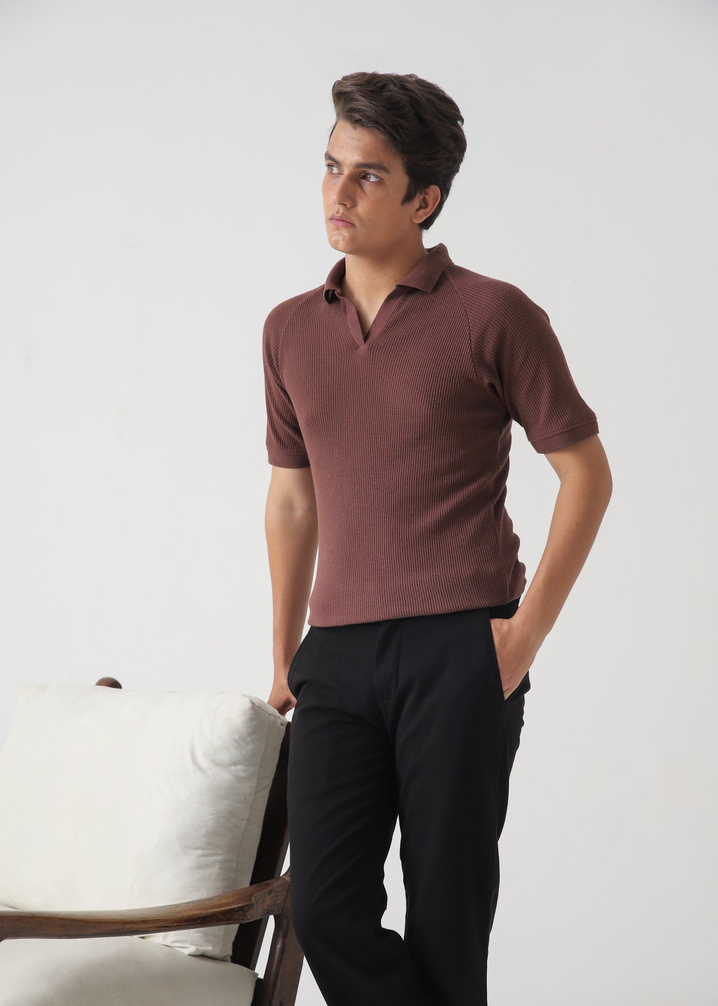 TEXTURED POLO | BROWN