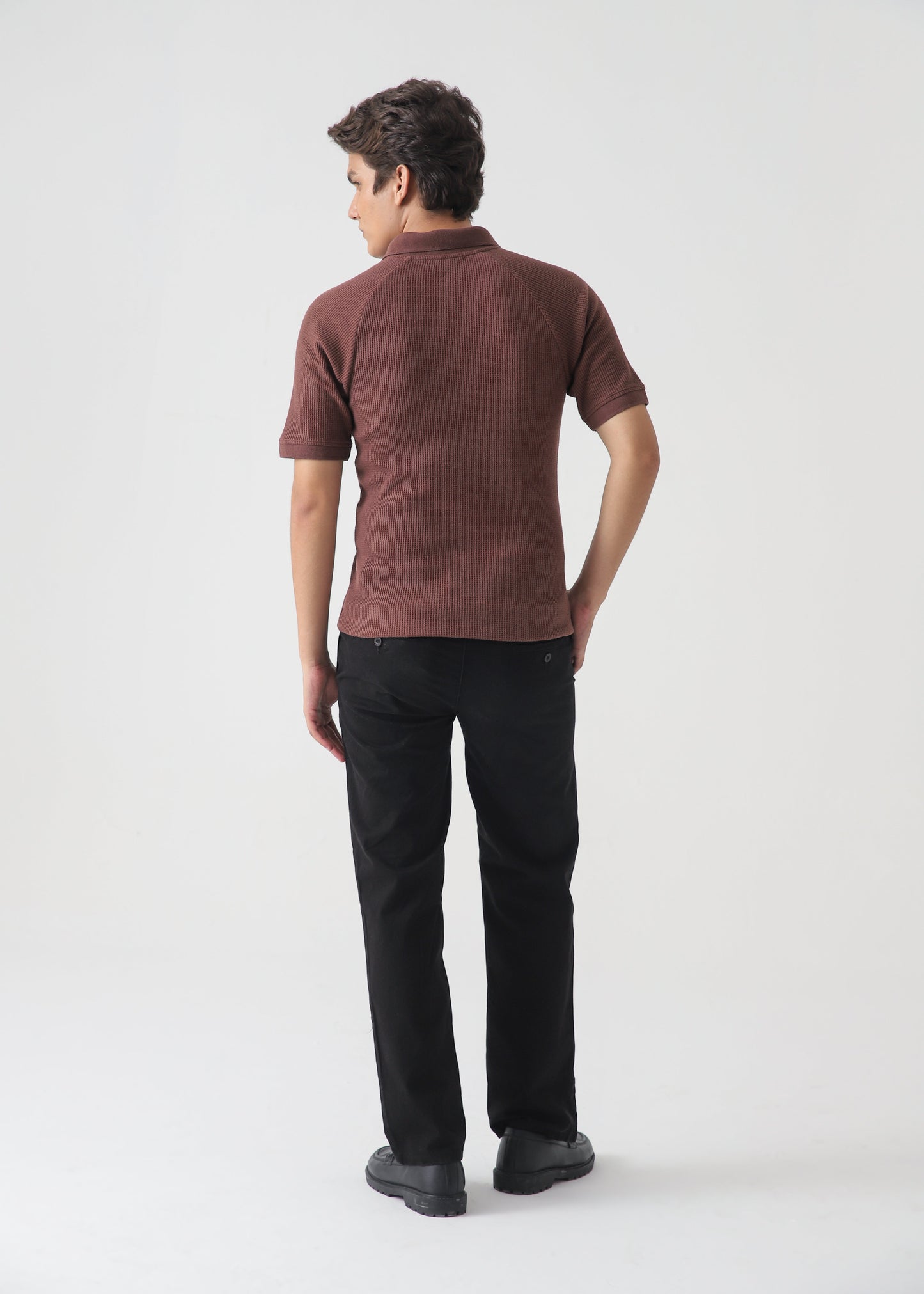TEXTURED POLO | BROWN